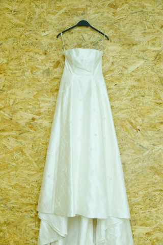 【Aラインウエディングドレス】２−６