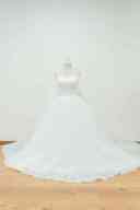 【Aラインウエディングドレス】１３−４