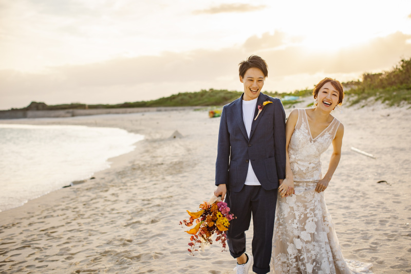 夕方の柔らかい雰囲気で楽しそうなお二人♪