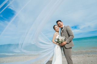 【海の見えるチャペル撮影プラン】チャペルもビーチもサンセットも。沖縄の海を満喫！