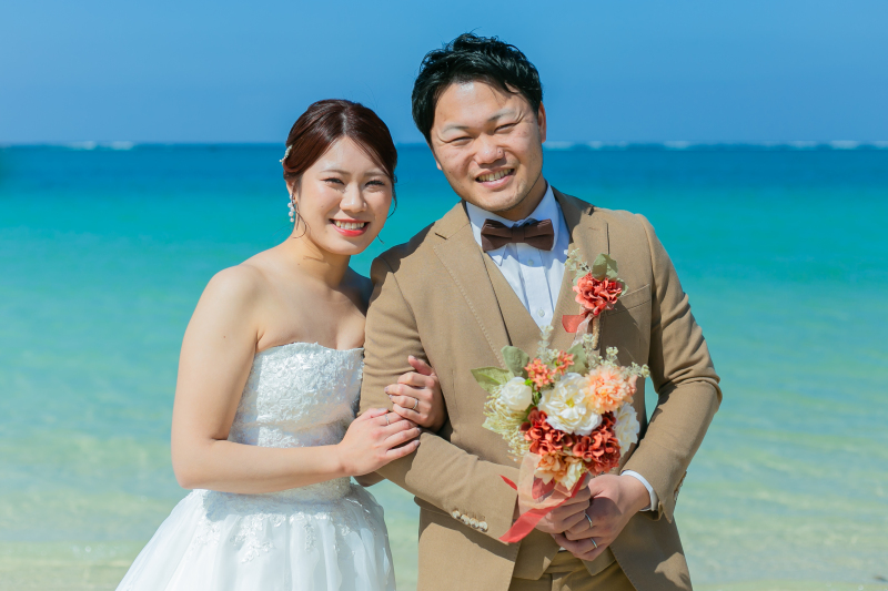 【ビーチ撮影100カット】海風とともに楽しむふたりの穏やかな一日記録