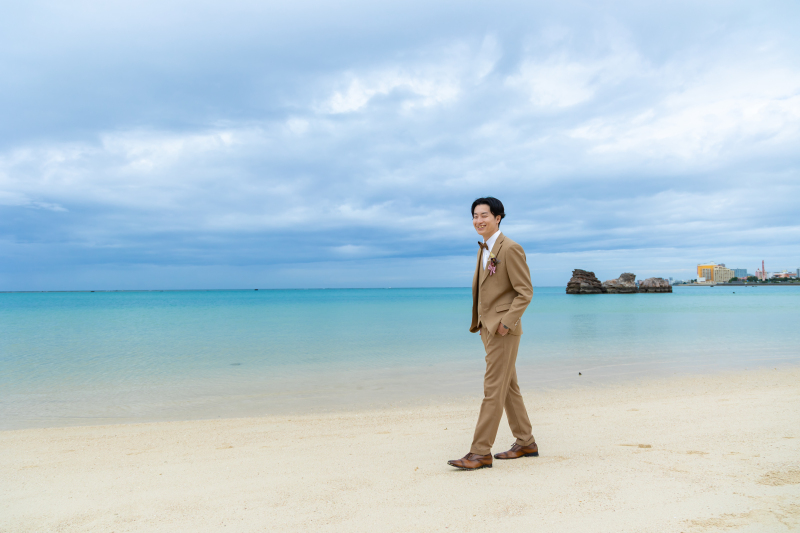 潮風とともに進む、軽やかな足取り