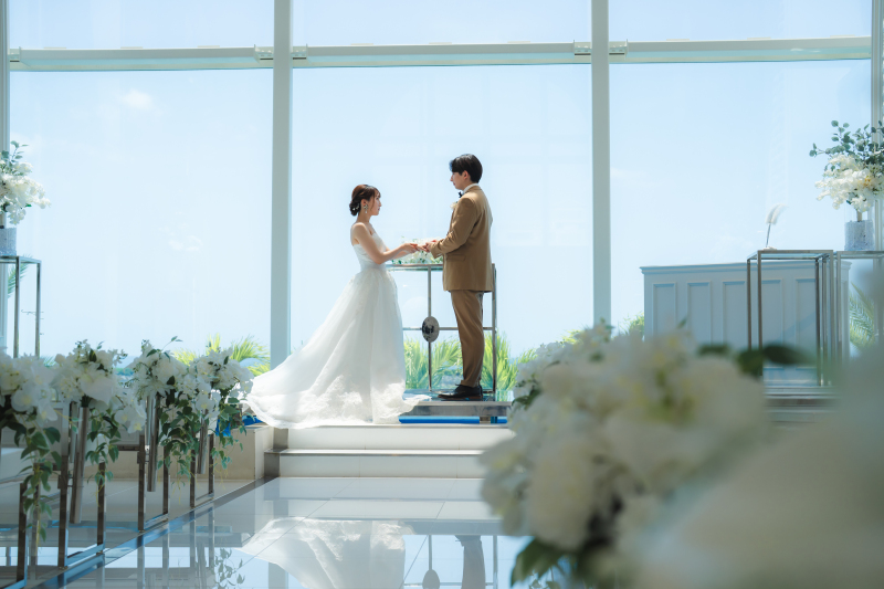 チャペルでの撮影は挙式風ショットも欠かせません♪