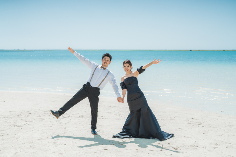 白い砂浜と青く広い海と空。体全体で自然を感じて♫