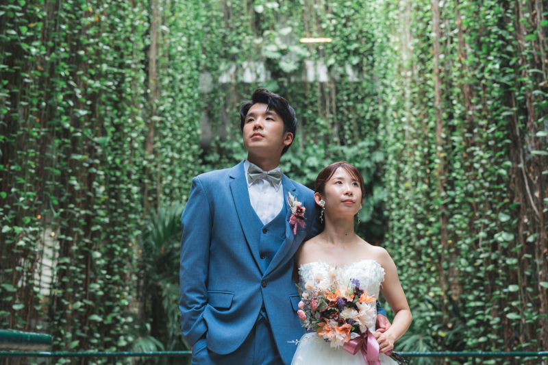 scene #9　グリーンカーテンに囲まれた二人