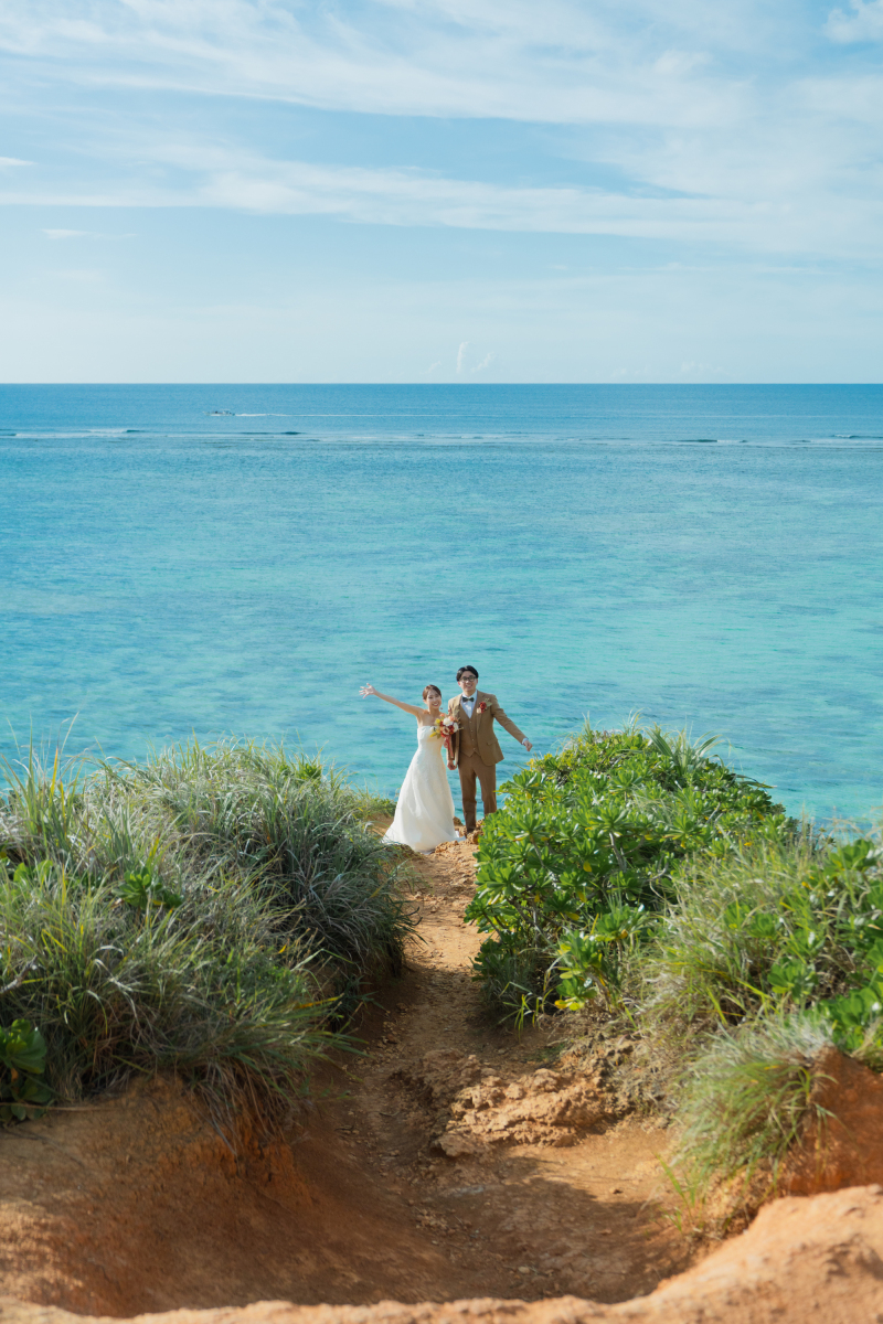 ザネー浜といえばこの景色！広大な海をふたりじめ♬