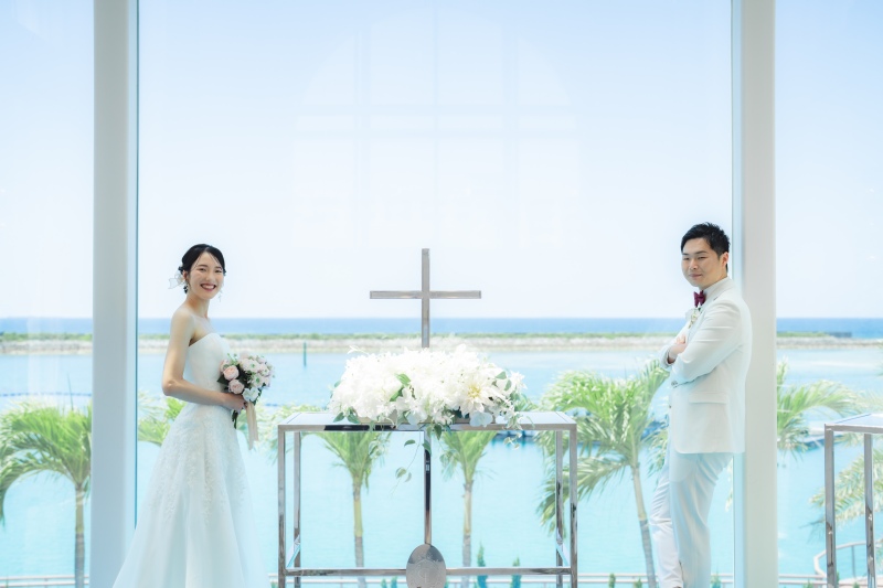 ひとひら沖縄 ~HITOHIRA~ produced by capry_チャペルで撮影できる