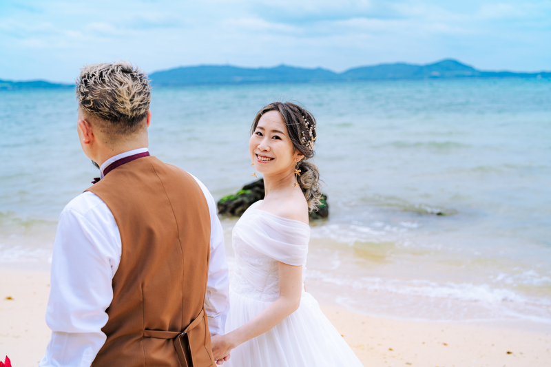 沖縄の美しいロケーションには、私自身いまでも毎日感動と発見の連続です。この美しいロケーションを全身で体感してください！何度見返しても撮影時の想い出がありありと蘇るような写真を全力で撮影いたします！