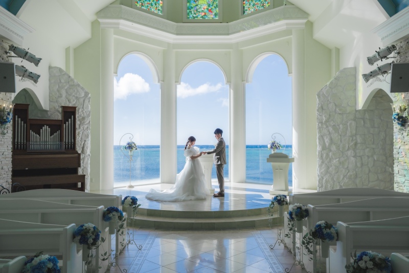 【よくばりチャペルフォトツアーコミコミ150カットプラン】◉全データ納品｜衣裳｜ヘアメイク付き《追加料金不要・衣装選び放題》