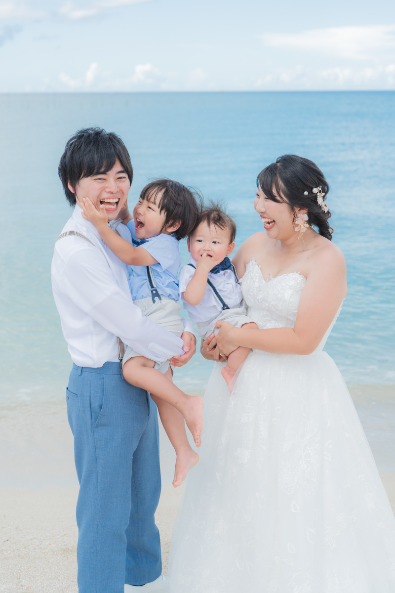 ♬ベビーシッター付きで安心♬【天然ビーチ＋with家族撮影コミコミ130カット】◉全データ納品｜衣裳｜ヘアメイク《追加料金不要》