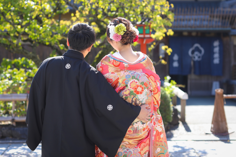 後ろ姿も欠かせない!