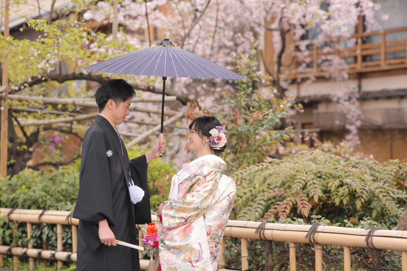 ಇ相合傘で撮影スタートಇ