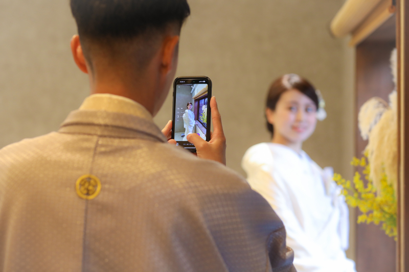 ご新郎様もカメラマン!