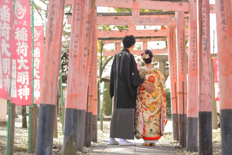 鳥居をくぐって・・・