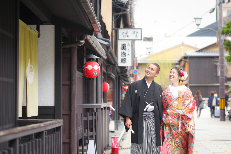 お二人で歩きながら