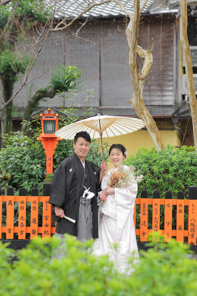 この日はあいにくの雨・・・