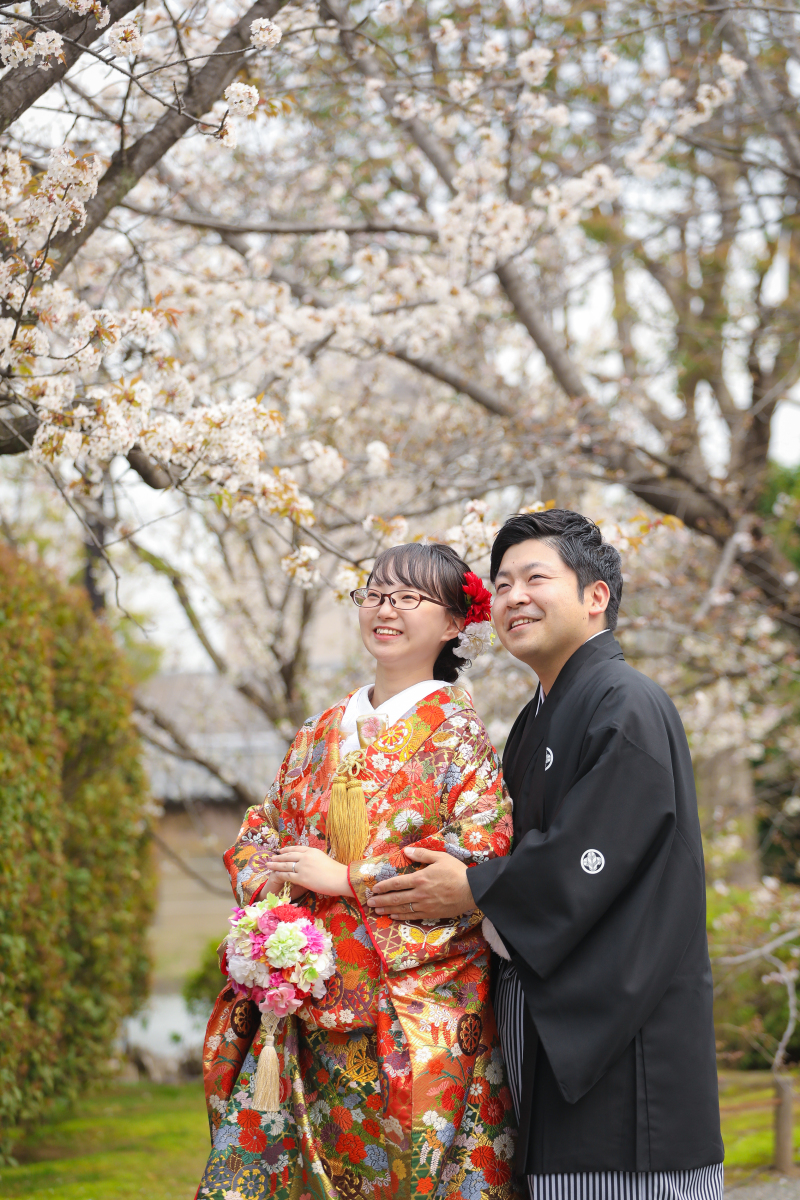 寄り添いあって