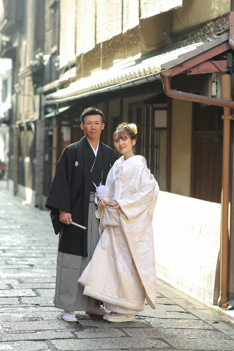 京町家を背景に