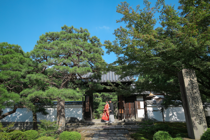 ‟圓光寺‟の石碑と