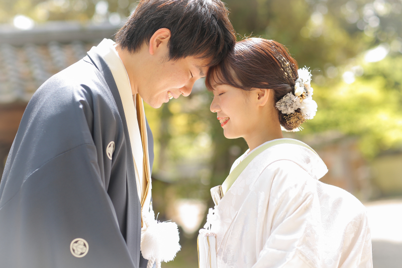 おでこをくっつけて