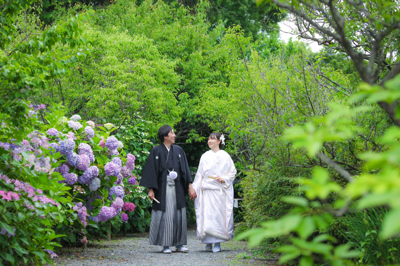 自然体なお2人と紫陽花　