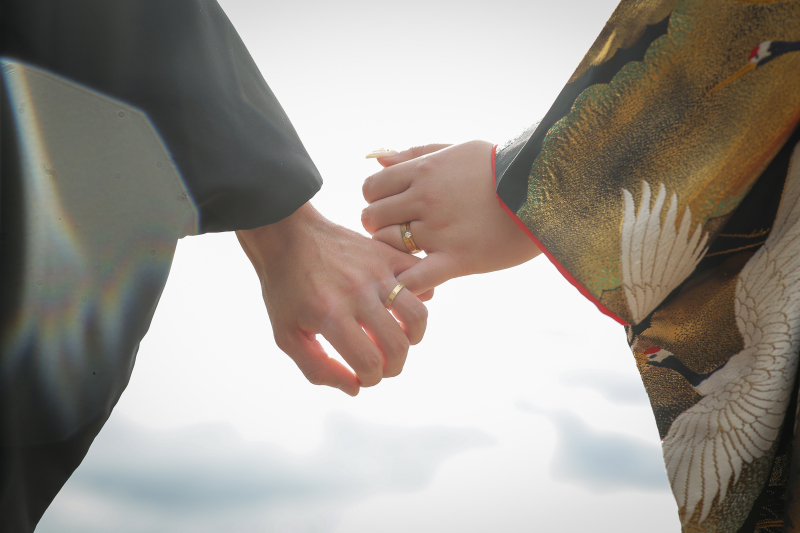 定番の指輪写真は・・・