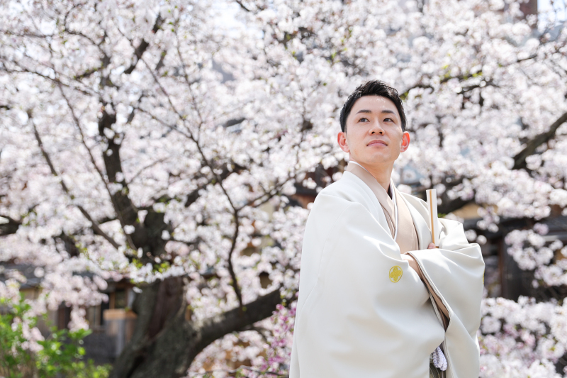 ご新郎様は季節感を出しつつも男らしく