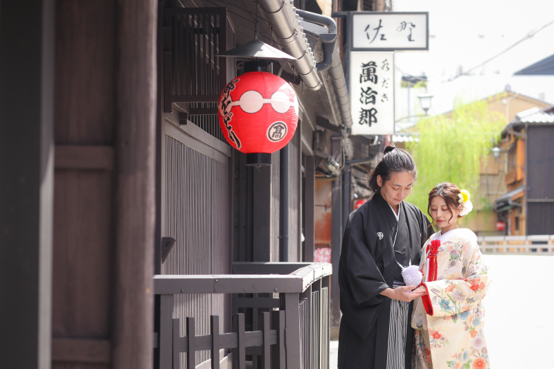 落ち着いた雰囲気のエリアへ