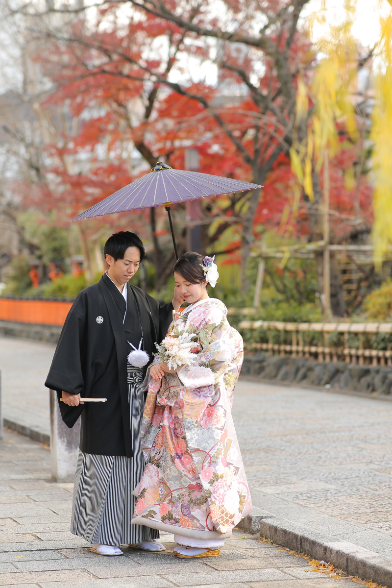 お手本にしたいブーケ合わせのコーディネート