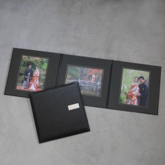 六つ切写真3面(レザー台紙仕上げ)