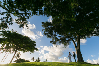 神戸を中心に全国各地で活動中の人気フォトグラファーです。京都で撮影をされるおふたりからのご指名もお待ちしております！