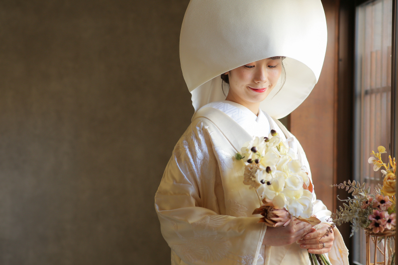 【 ソロフォト・アトリエ撮影 】和装1点(白無垢or色打掛) 補正データ30カット付