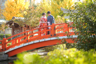 二条城エリア、お太鼓橋のある庭園で撮影できるプランです♪