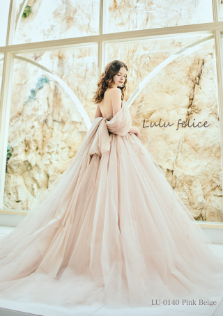 フォトウエディング福山専用衣裳室