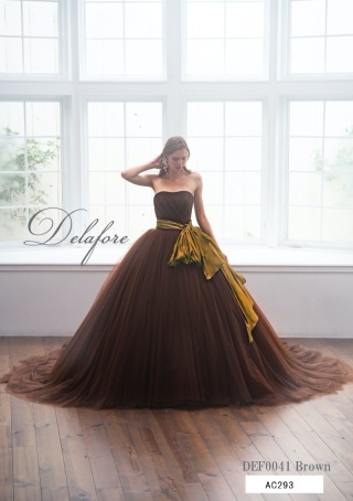 フォトウエディング福山専用衣裳室