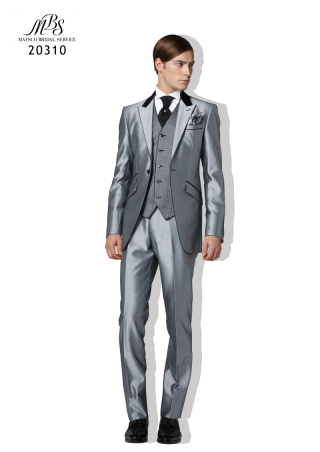 フォトウエディング福山専用衣裳室