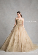 フォトウエディング福山専用衣裳室