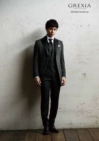 フォトウエディング福山専用衣裳室