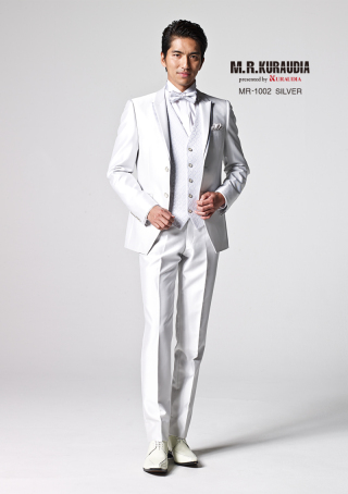 フォトウエディング福山専用衣裳室