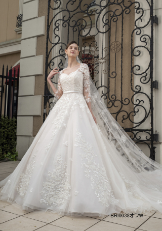 フォトウエディング福山専用衣裳室