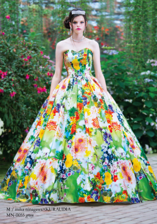 フォトウエディング福山専用衣裳室