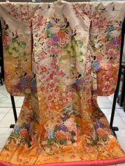 フォトウエディング福山専用衣裳室