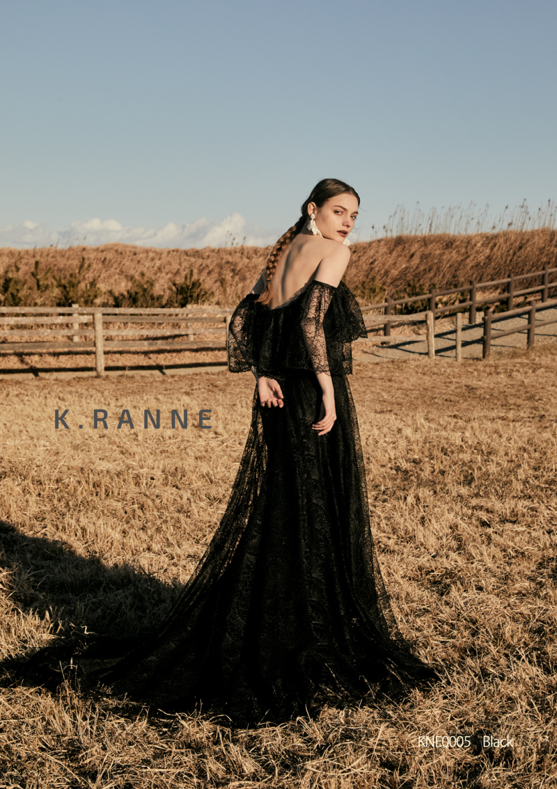 フォトウエディング福山_カラードレスが豊富