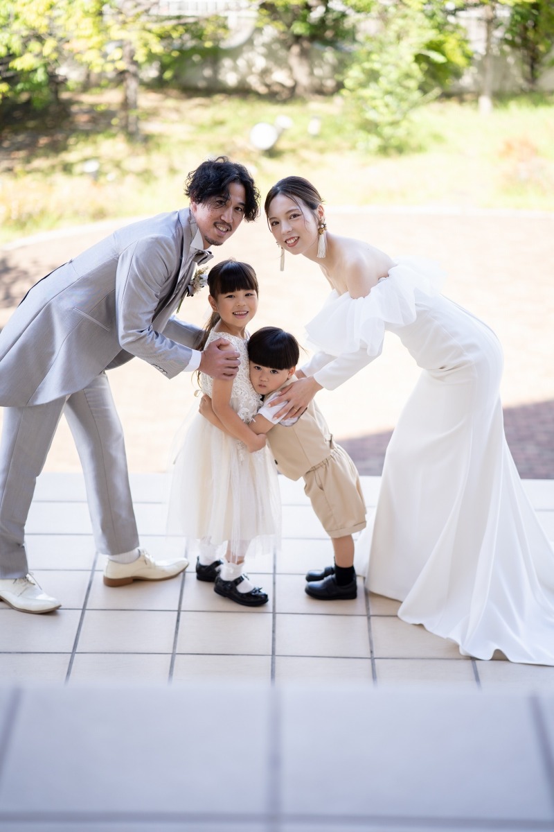 フォトウエディング福山_家族・友人を撮影に呼べる