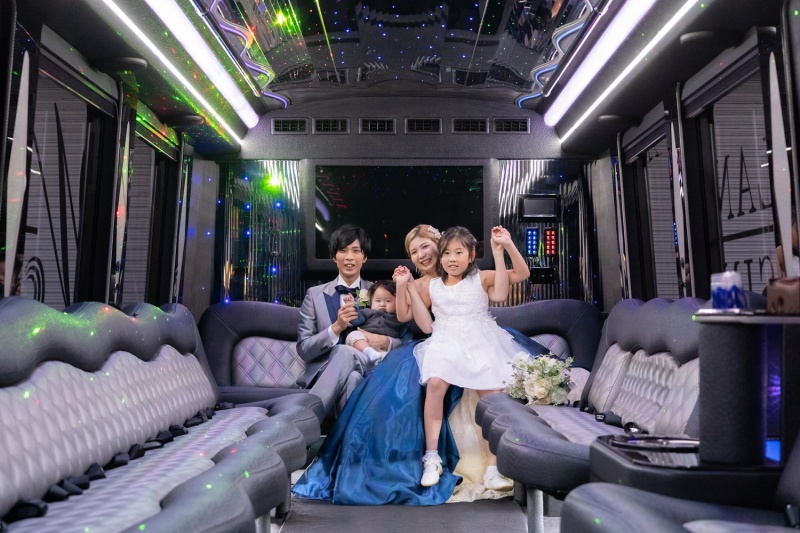 フォトウエディング福山_家族・友人を撮影に呼べる