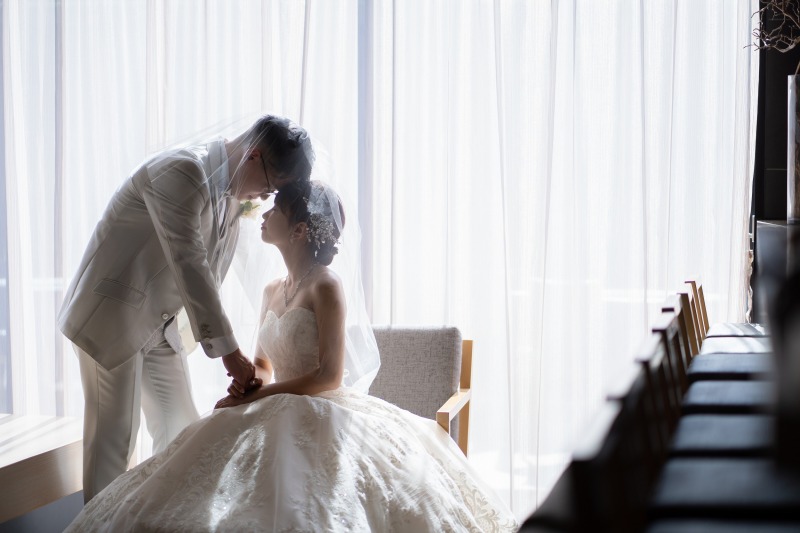 【豊富な撮影スポット】挙式後は自由に撮影を楽しめる