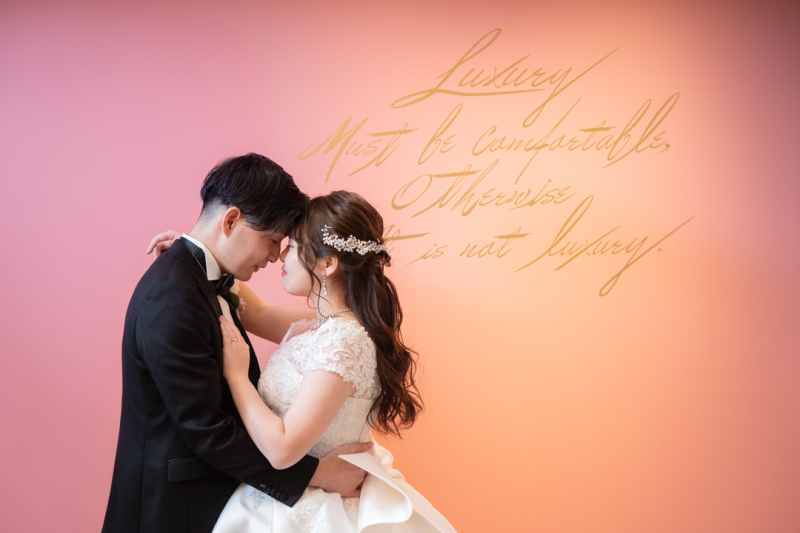 【本格チャペルor森のガーデンチャペルから選べる!】洋装チャペルフォト≪ドレス&タキシード1着+20カット撮影データ込≫