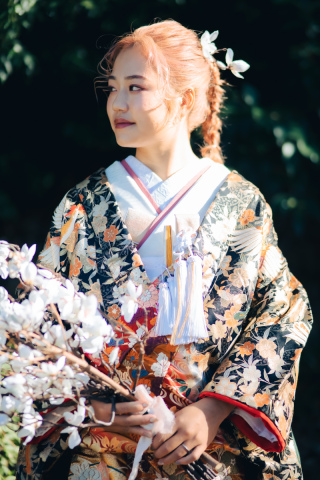 響×シャンパンゴールド