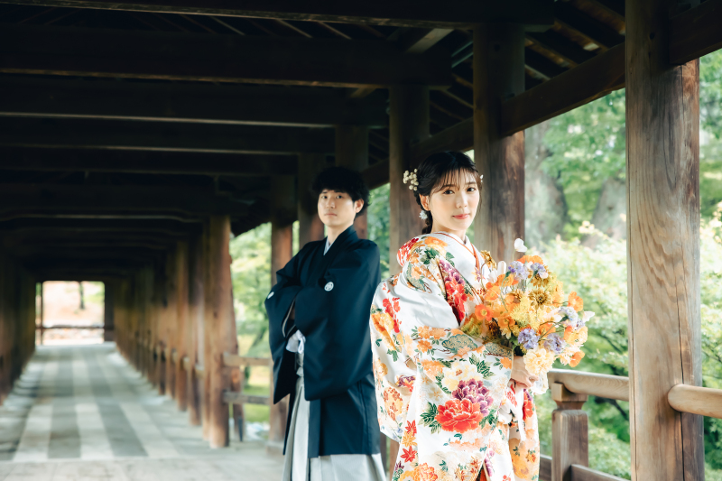 独特な世界観を