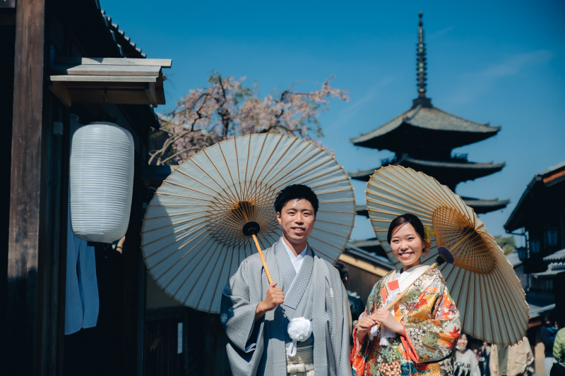 色仕掛け+五重塔+桜+和傘演出